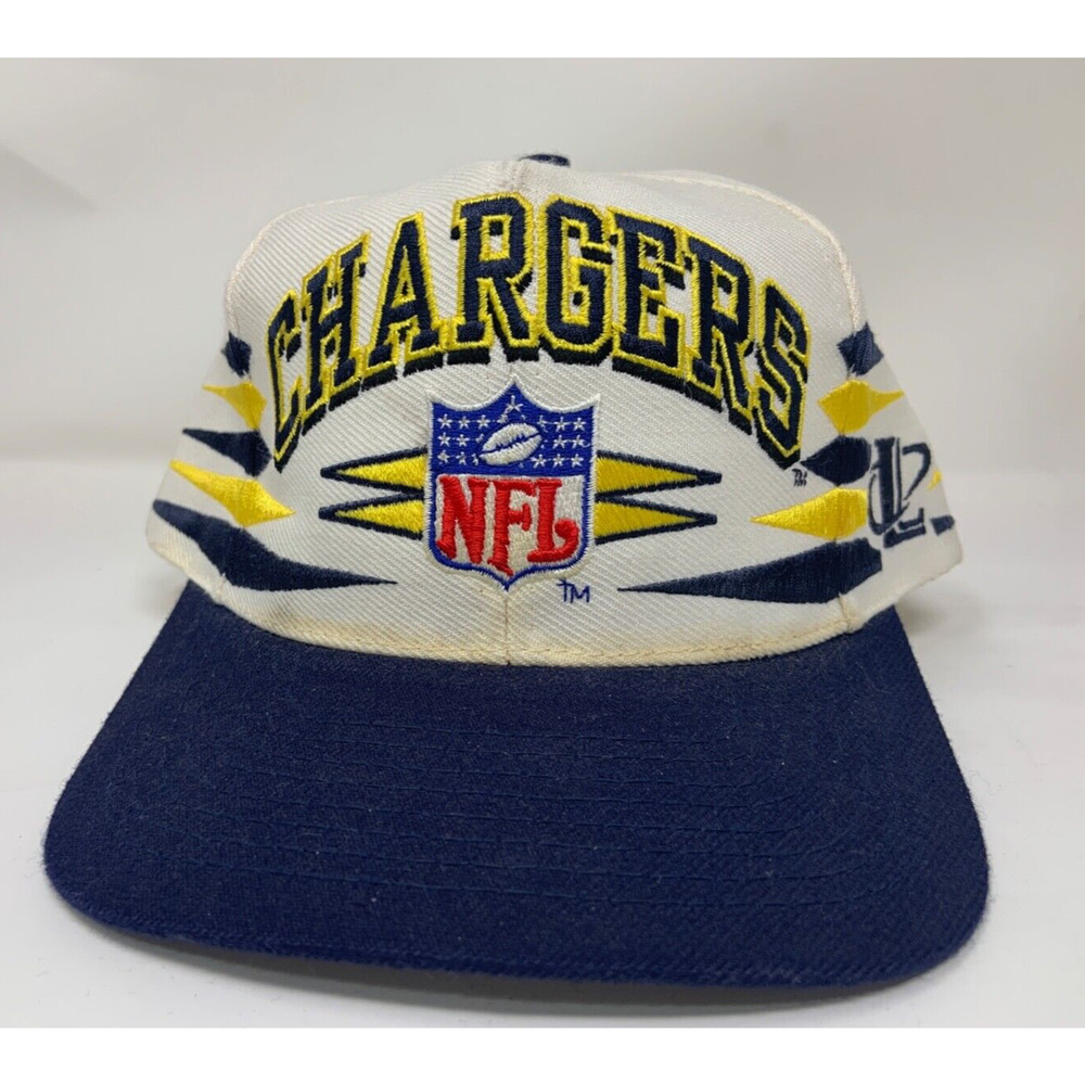 Vintage San Diego Chargers Logo Athletic Diamond NFL Pro Line Snapback Hat Cap